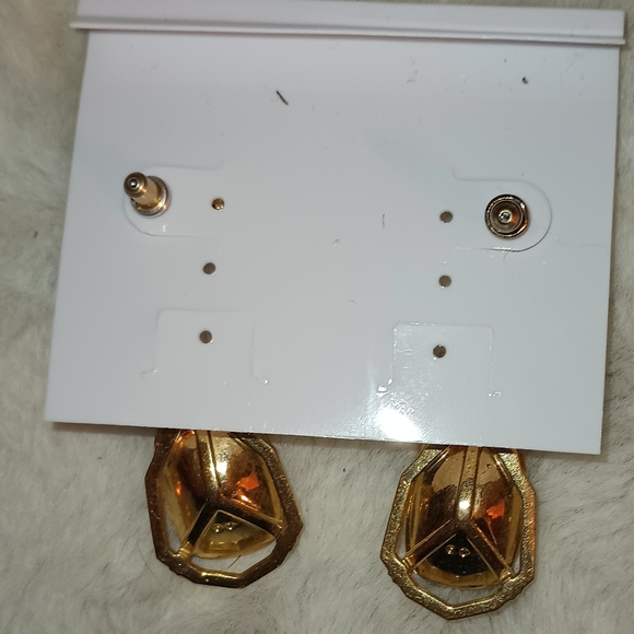 Swarovski Crystal Dangle Earrings (Pierced) - Picture 3 of 4